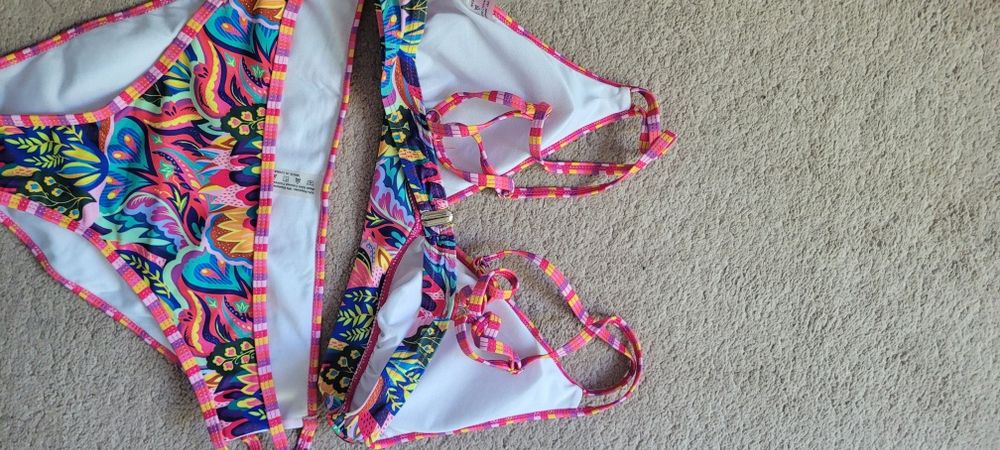 Śliczny strój kąpielowy M/L