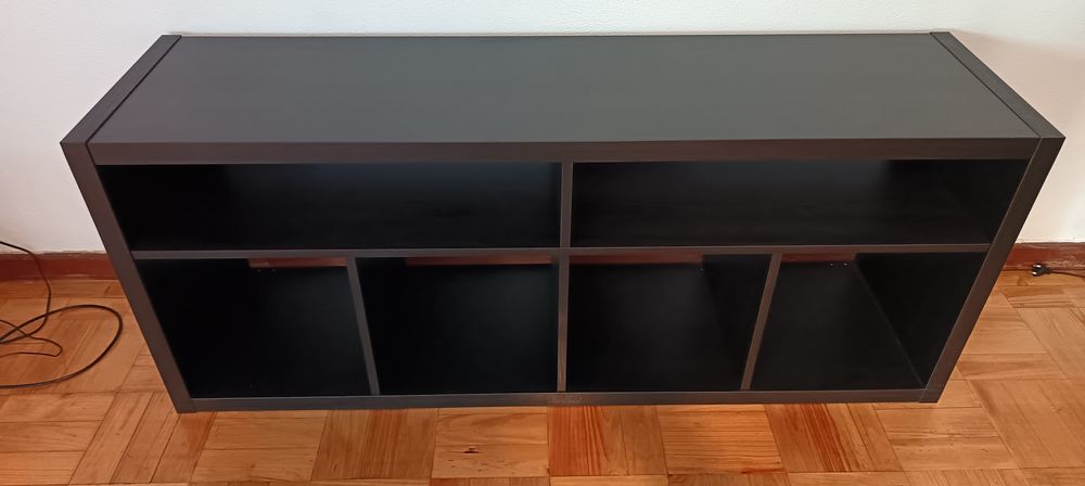 Móvel TV (castanho escuro) IKEA