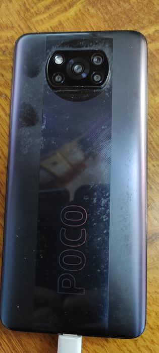 Телефон Poko X3 Pro на запчасти или ремонт