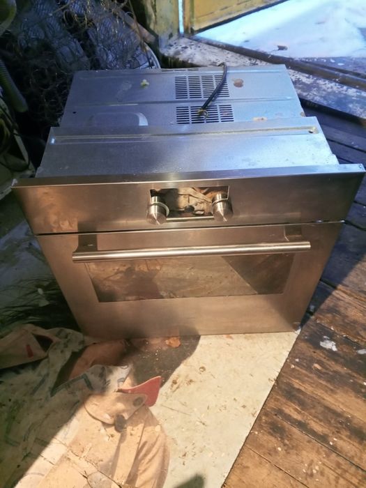 Духовка  електрична