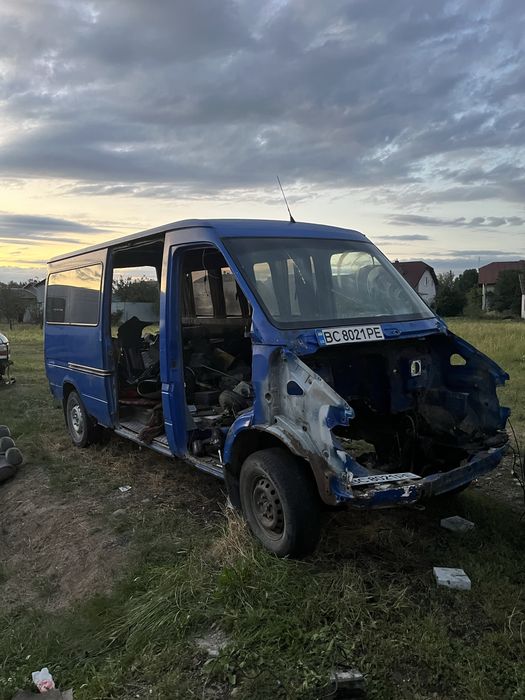 ЦІНА ДО КІНЦЯ ТИЖНЯ!Продам кузиво mercedes sprinter 312