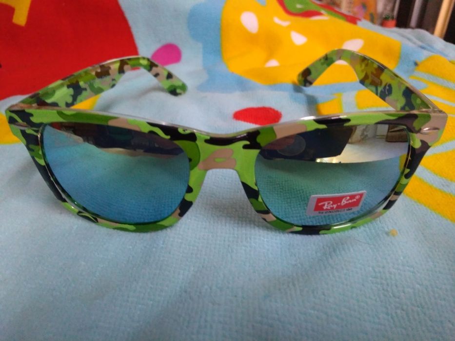 Oculos de sol camuflados