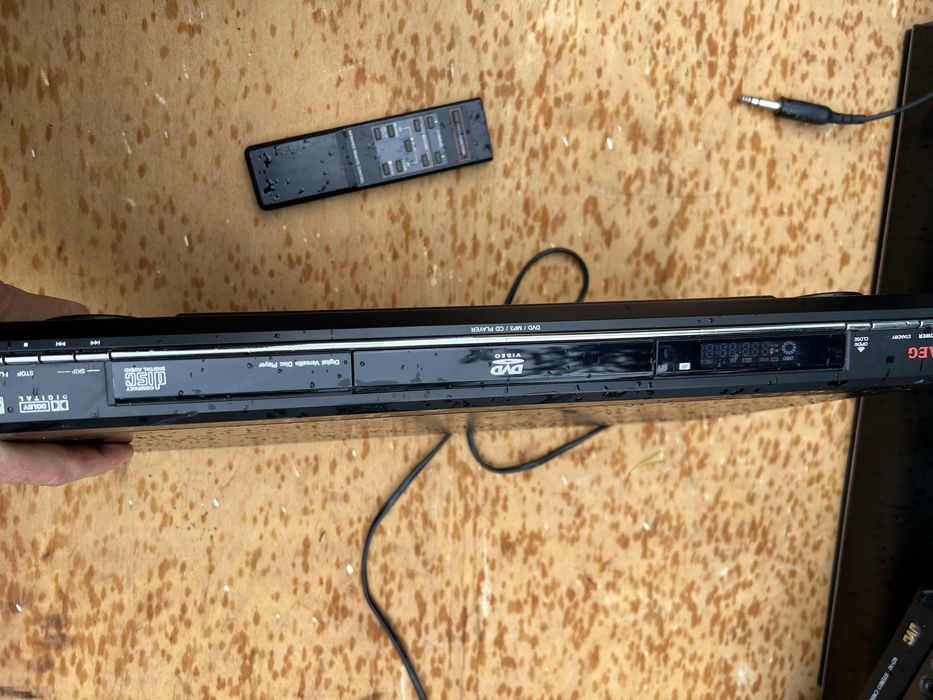 Odtwarzacz AEG DVD/MP3