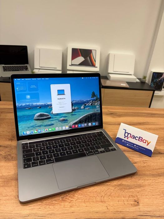 MacBook Pro 13” 2020 - Space grey - M1 / 8GB / 256GB SSD