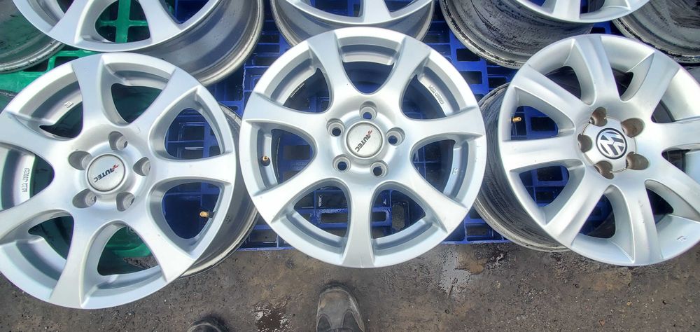 Диски 5 108 R15 Renault Kangoo, Ford  Autec Germany, 6J ET44