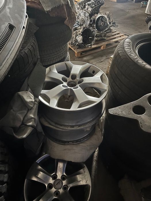 Диски оригінал в гарному стані r18 Honda crosstour