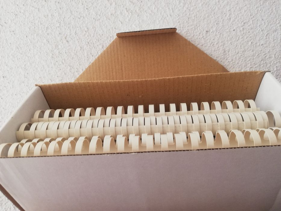 Maquina para encadernar impecavel