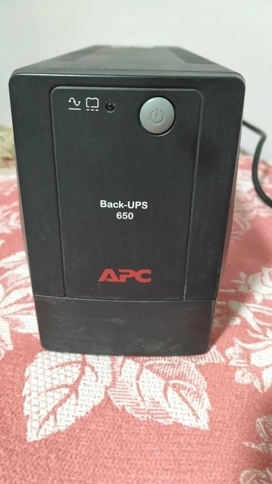 Джерело безперебійного живлення