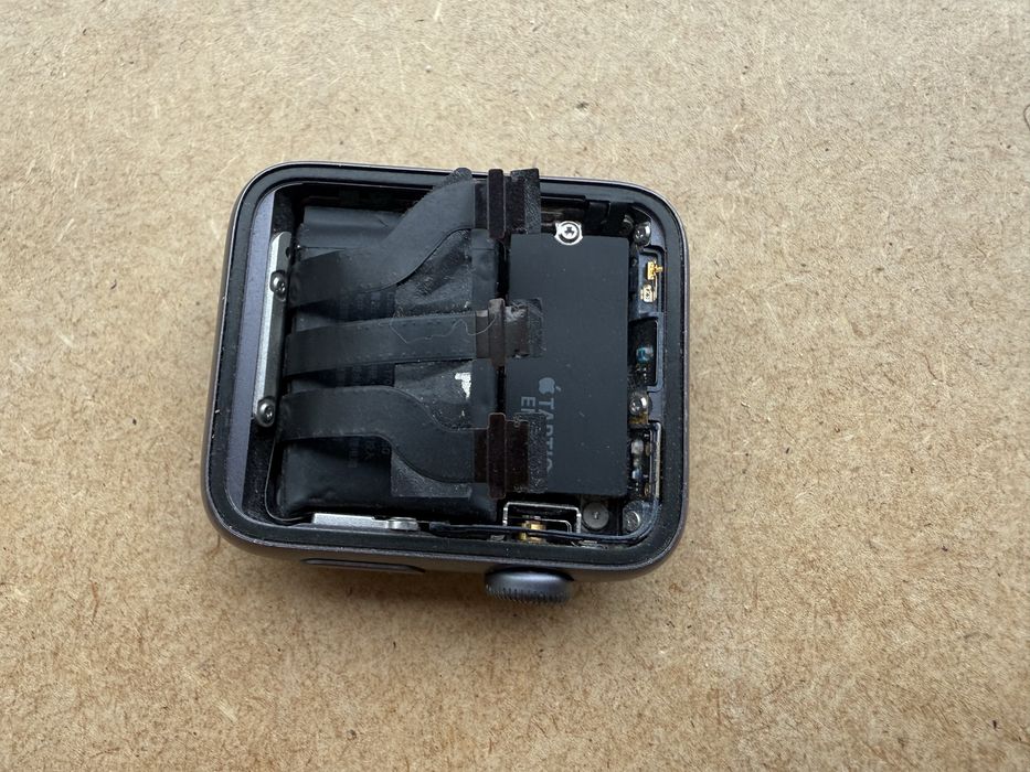 Apple Watch 3/42mm на запчастин