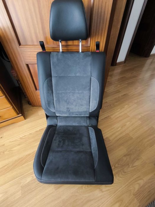 Banco traseiro direito