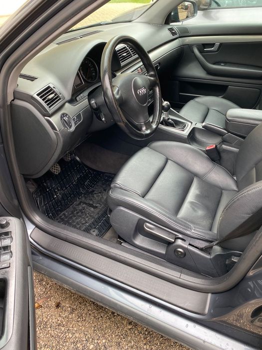 Audi A4 Avant 1.9 TDI M6 Sport foto 4