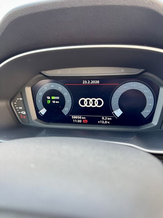 Audi Q3 45 TFSIe S Tronic