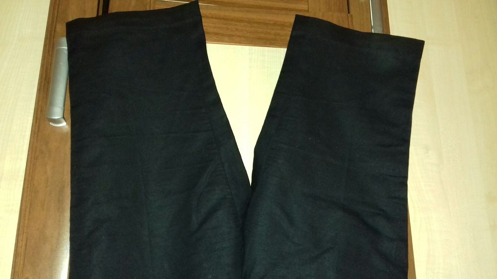 Spodnie damskie Reserved czarne roz. 36 S