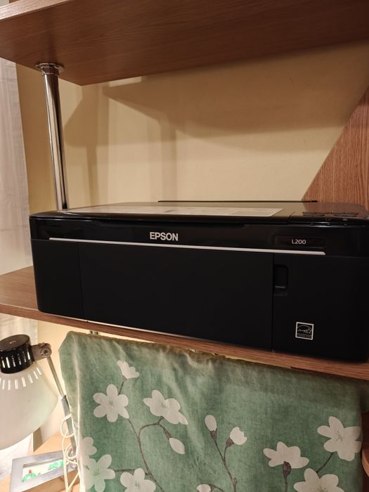 Принтер Epson L200 в хорошому стані