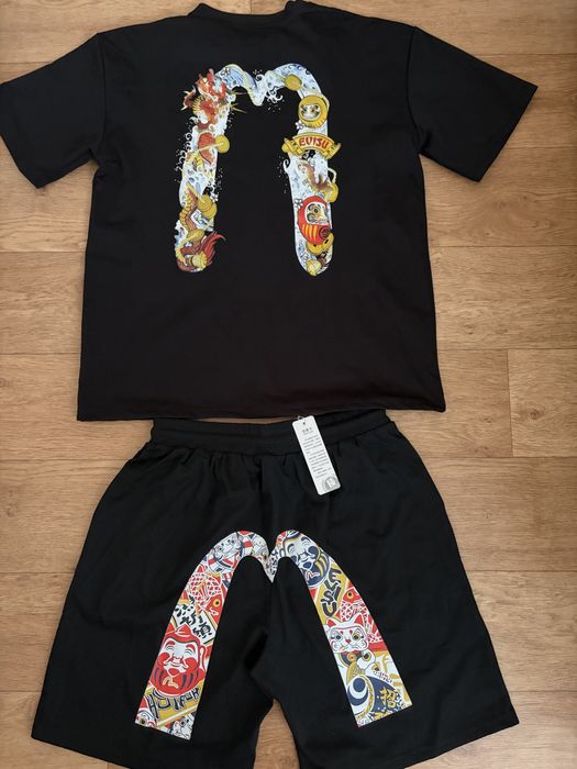 Костюм Evisu розмір M