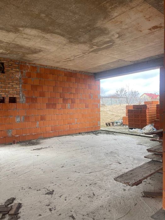Продаж незавершеного будинку у с Сороки Львівські