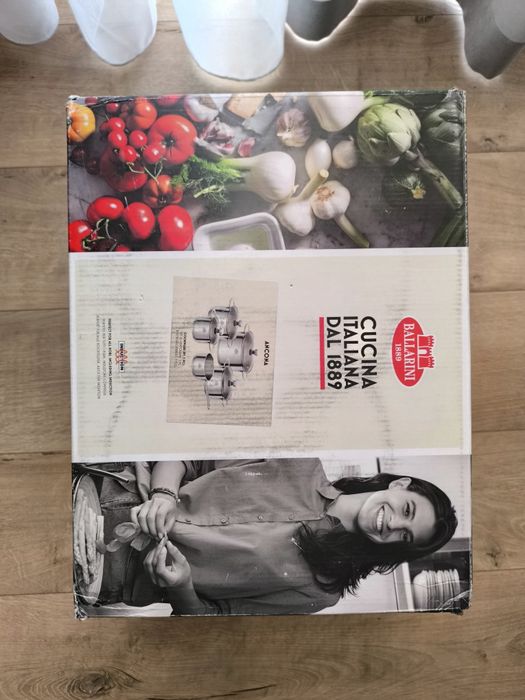 Nowy zestaw garnków Ballarini Ancona (Zwilling Group)