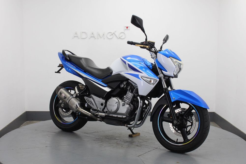 Suzuki GSR 250 (2 циліндра, інжектор)