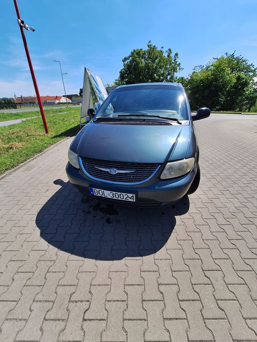 Chrysler voyager 2003 rok