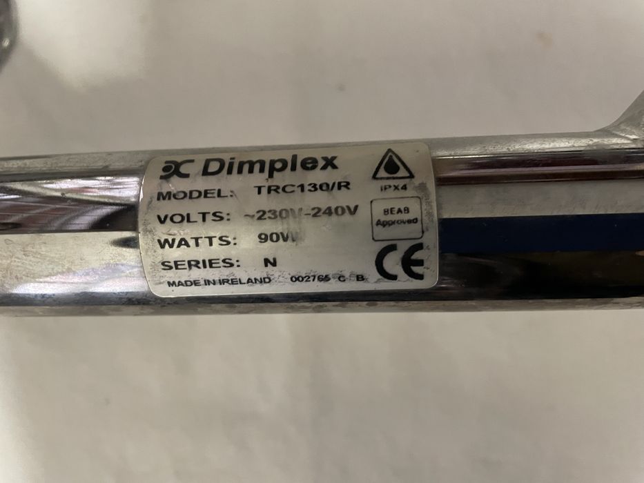 Vendo secador eléctrico de toalhas Dimplex