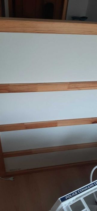 Cama Kura Ikea sem colchão