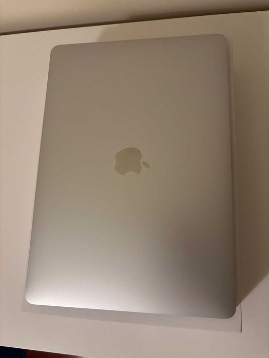 Portátil Macbook AIR M1