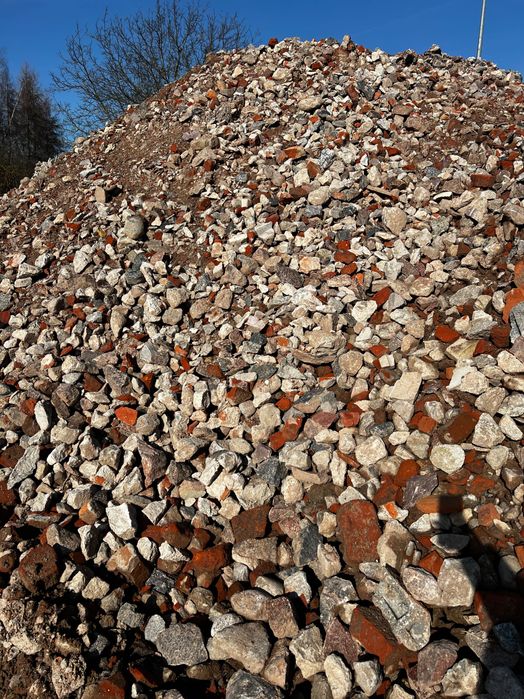 gruz ceglano-betonowy