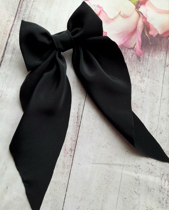 Стильні  святкові бантики