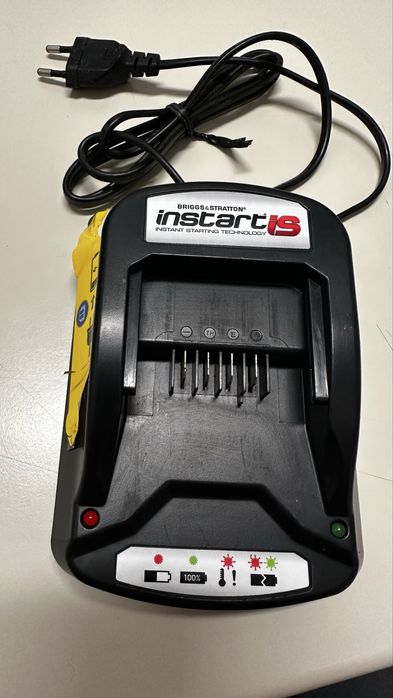 Carregador Briggs & Stratton Novo