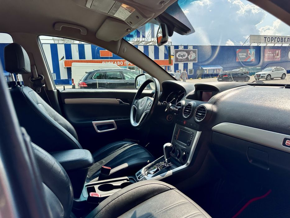 Авто вкладень не потребує електрика вся працює