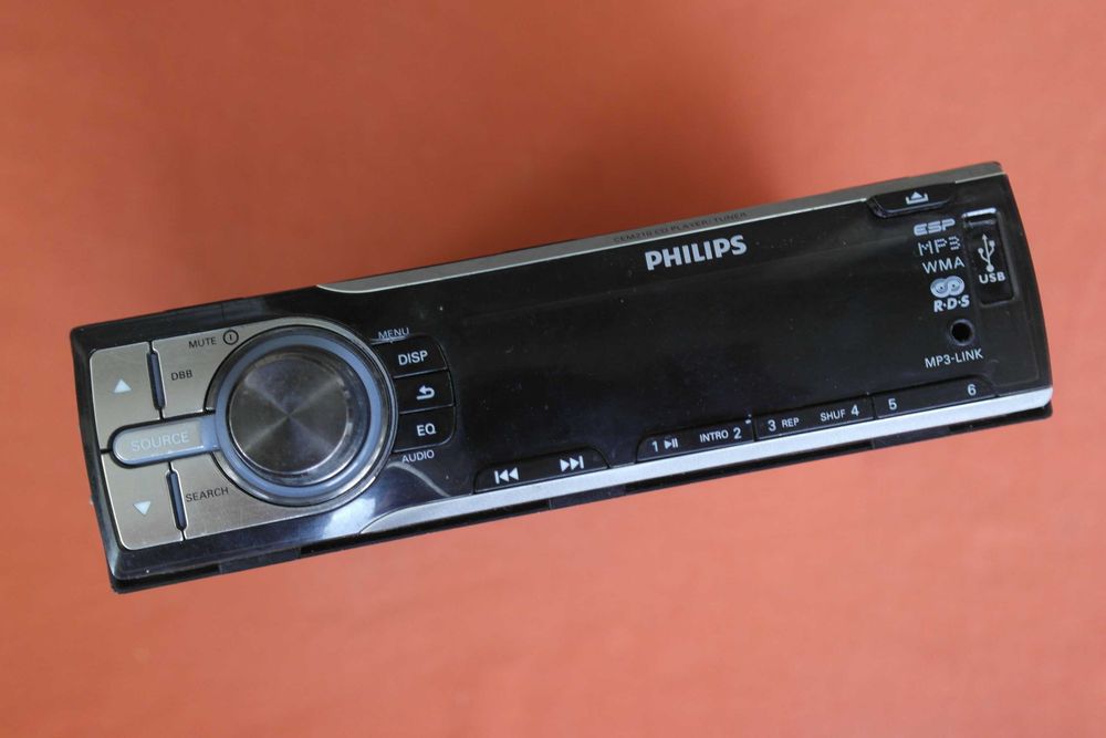 Автомагнитола Philips CEM-210 USB, AUX