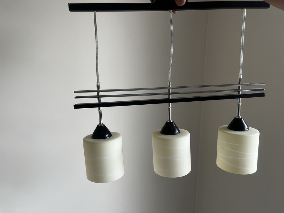 Lampa sufitowa potrojna