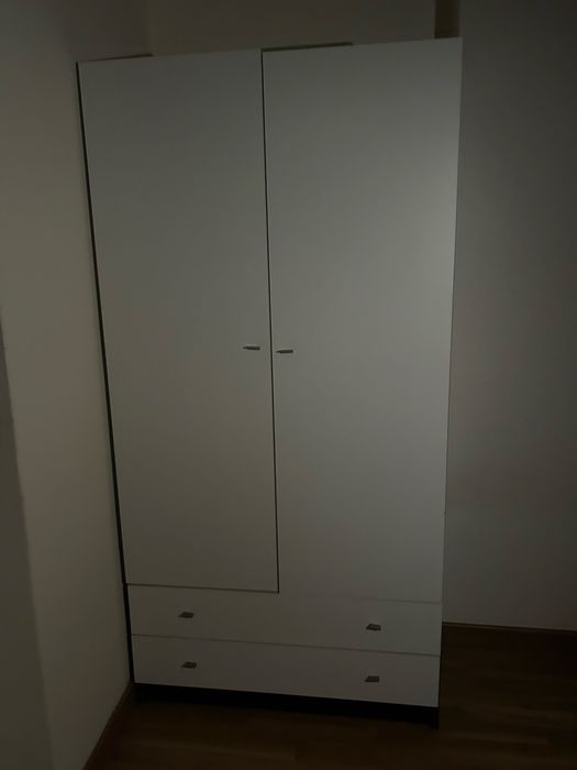 Armário de roupa