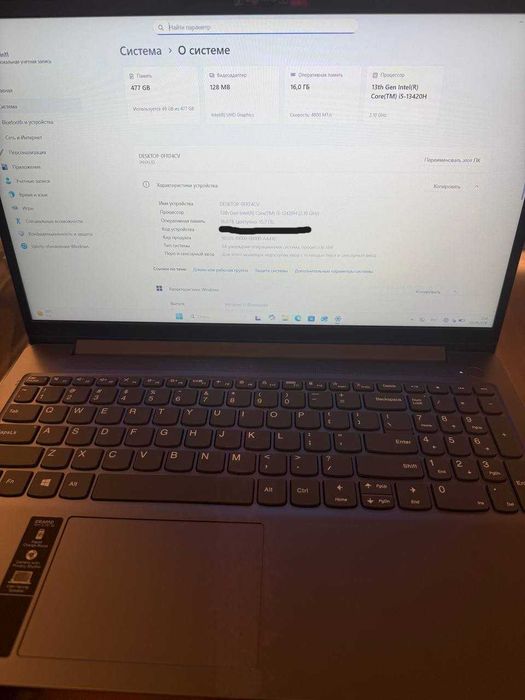 Portátil Lenovo IdeaPad Slim 3 Gen 8 15.6" – Bom estado!