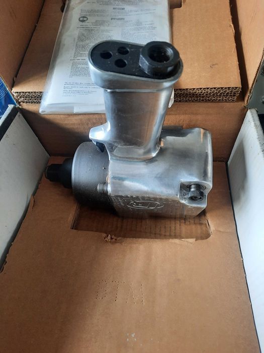 Pneumática de 3/4 nova