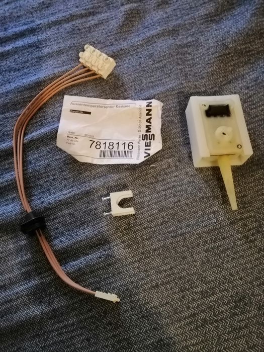 Датчик наружней температуры Viessmann NTC-5K 7818116