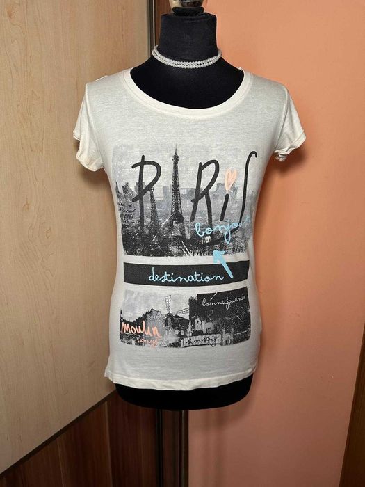 T-shirt SINSAY – rozmiar M, 100% bawełna, klasyczny i wygodny