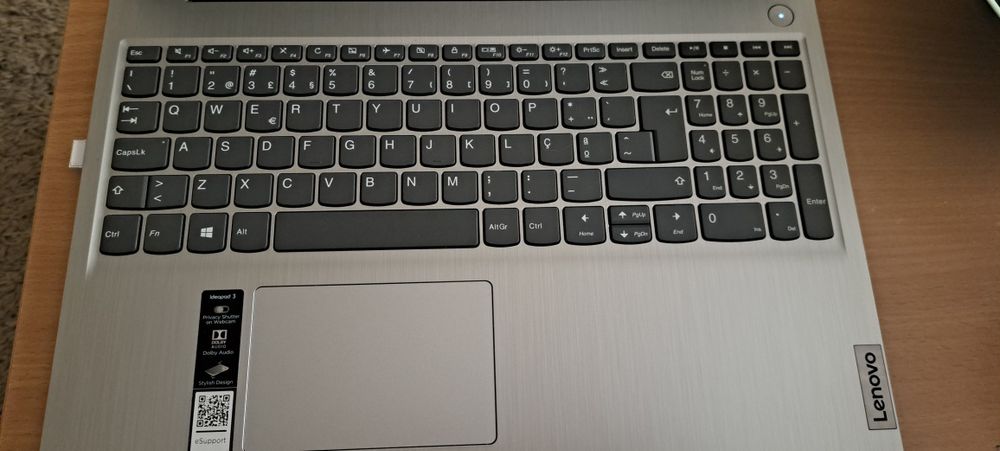 Laptop Lenovo Ideapad 3