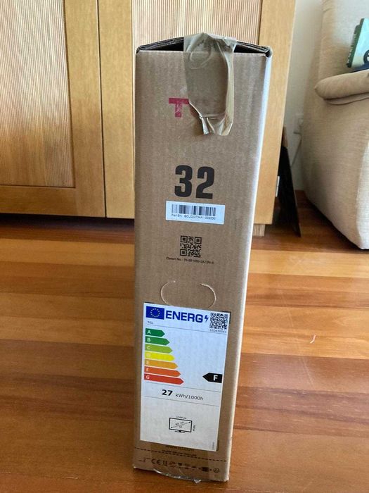 TV LED TCL 32 polegadas nova