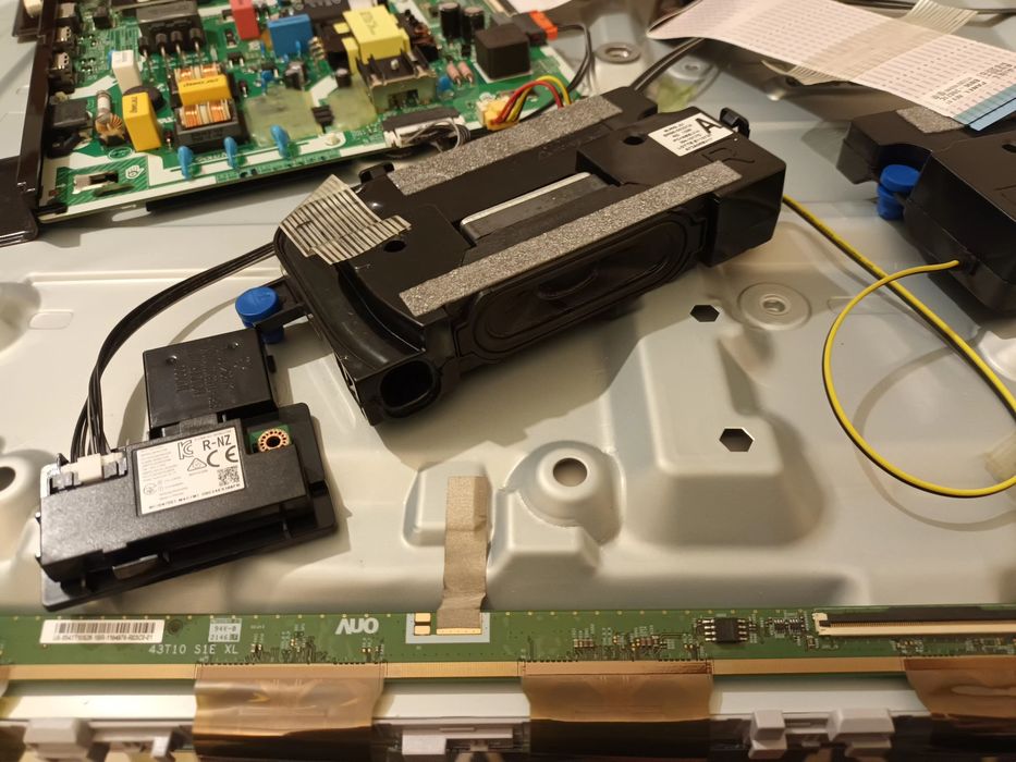 Placa+altifalantes+WiFi de TV smart Samsung 43"-