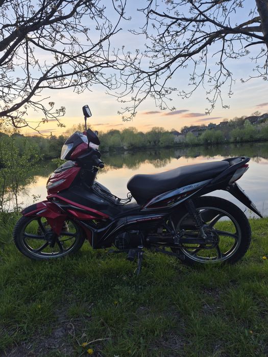 Продам мотоцикл forte 125( актів,напівавтомат)