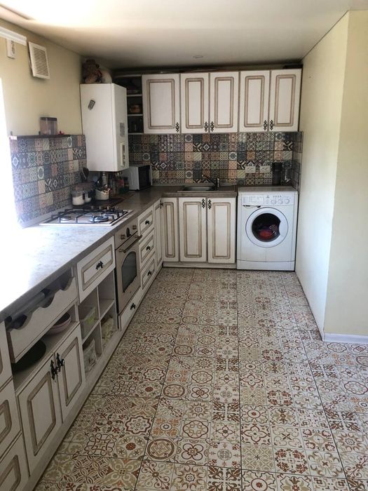 Продам будинок для сім'ї