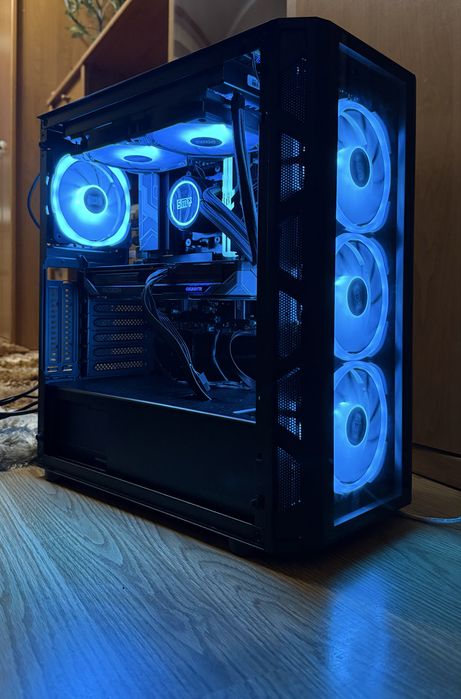 Komputer gamingowy Ryzen 5 9600x 9060xt 32 GB RAM M2 1TB