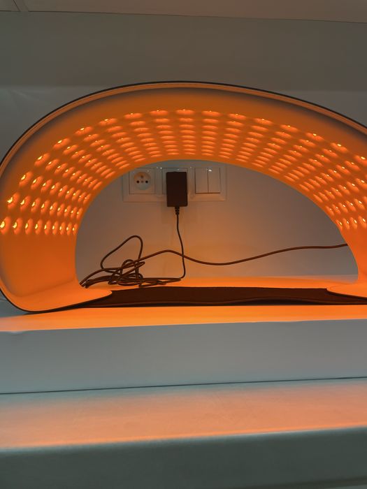 Lampa LED Pdt do twarzy