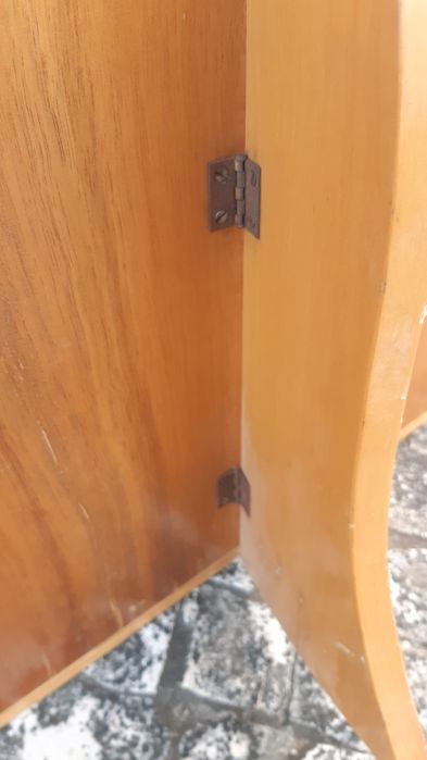 Estante para miniaturas em madeira maciça