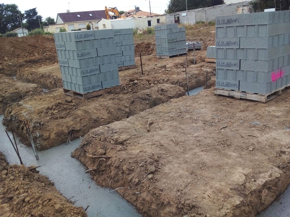 Construções e remodelações, obras