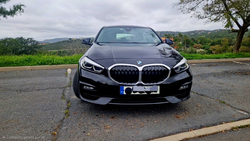 BMW 116d Line Sport Auto (Nacional)