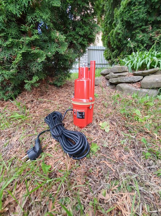 Насос Вибрационный Вібраційний малыш 15 метрів кабеля -ТІЛЬКИ ДОСТАВКА