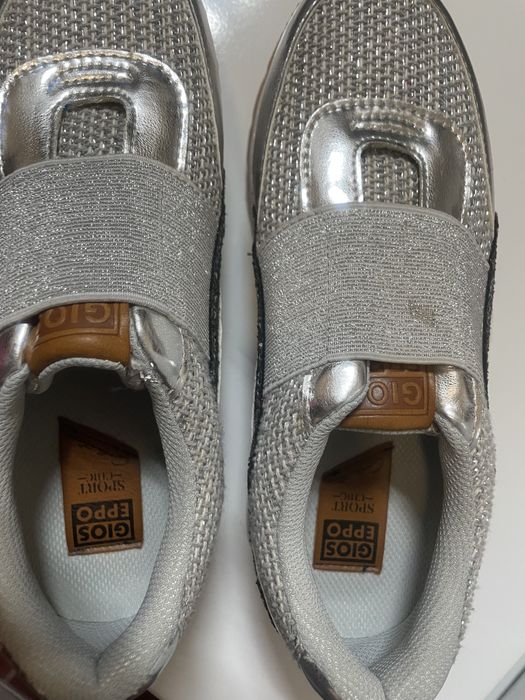 Sapatilhas Gioseppo N36 cinza brilhante