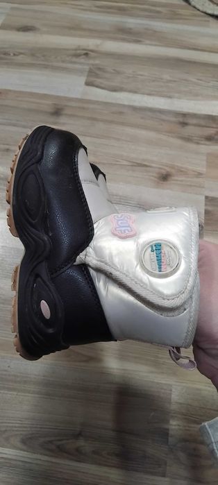 Дутіки для дівчинки